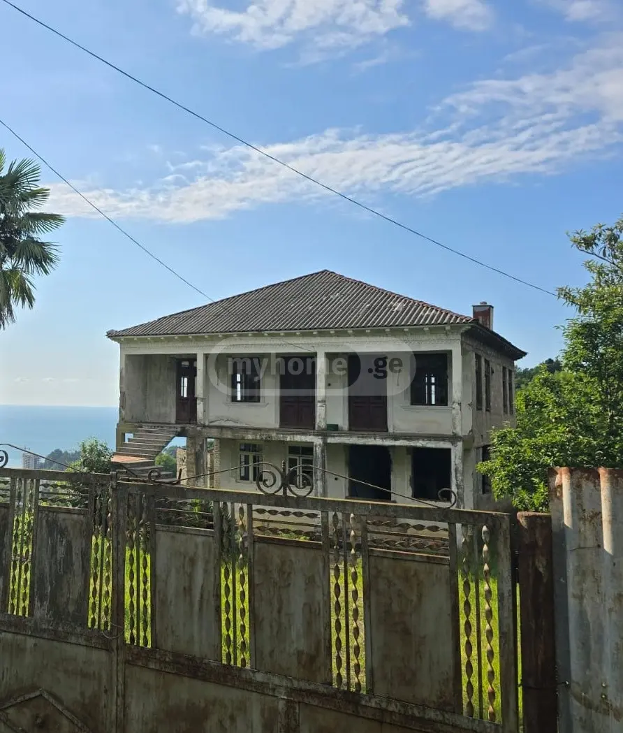 For Sale 4 Room Private House view 1