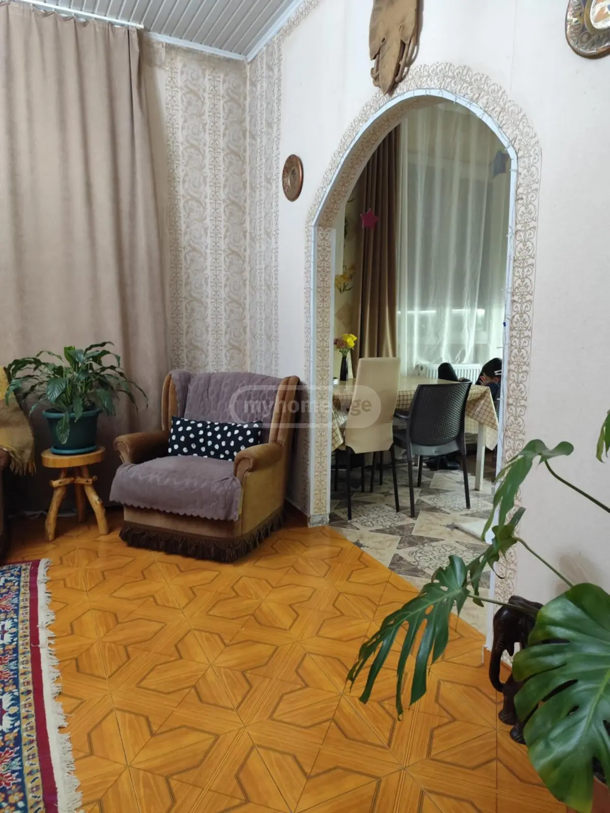 For Sale 8 Room Private House view 2
