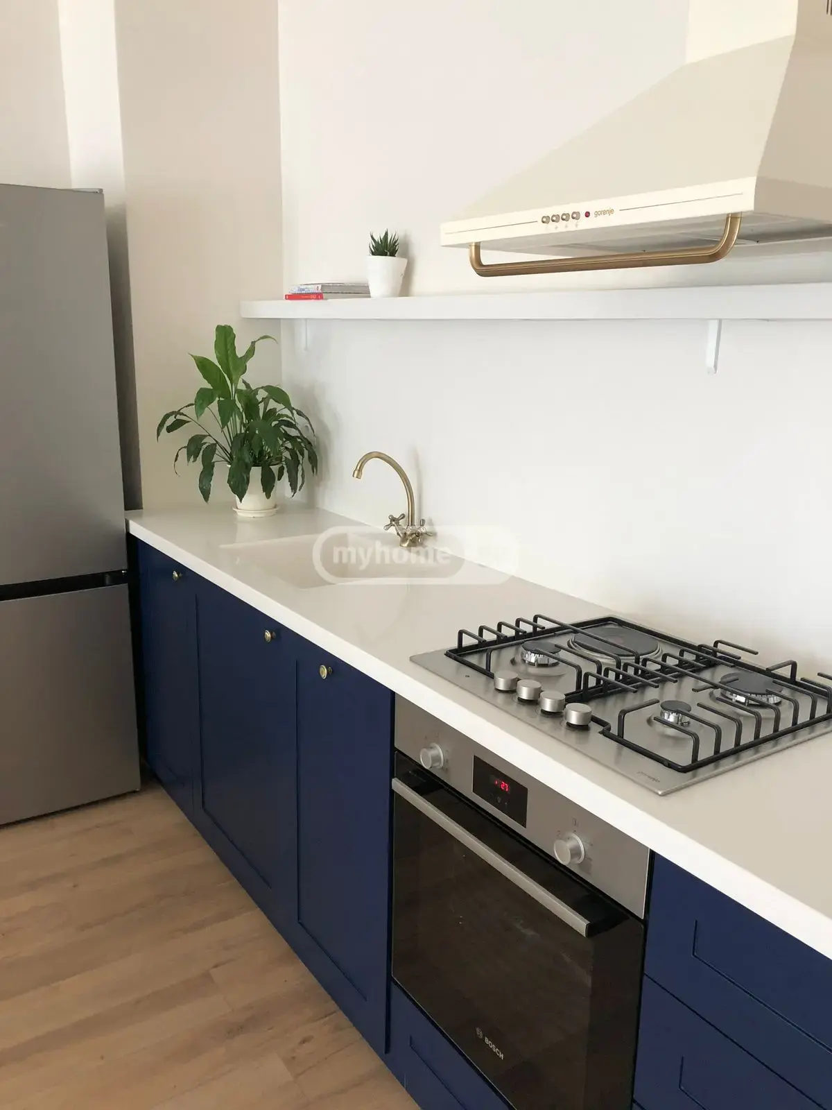 For Rent 3 Room Apartment, 6 of 9