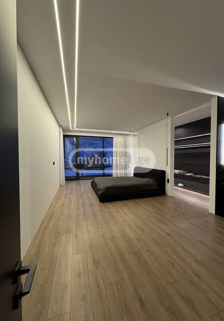 For Sale 8 Room Private House, 5 of 12