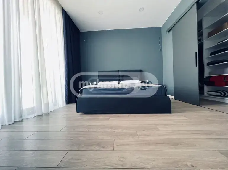 For Sale 8 Room Private House, 3 of 12