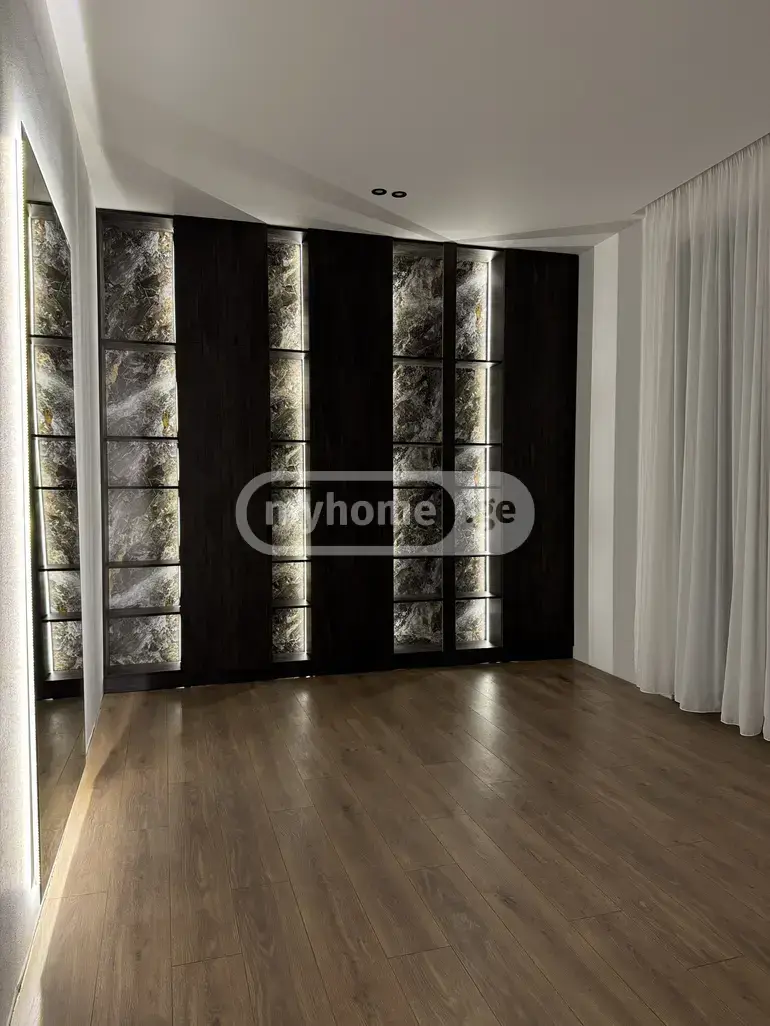 For Sale 8 Room Private House, 3 of 12
