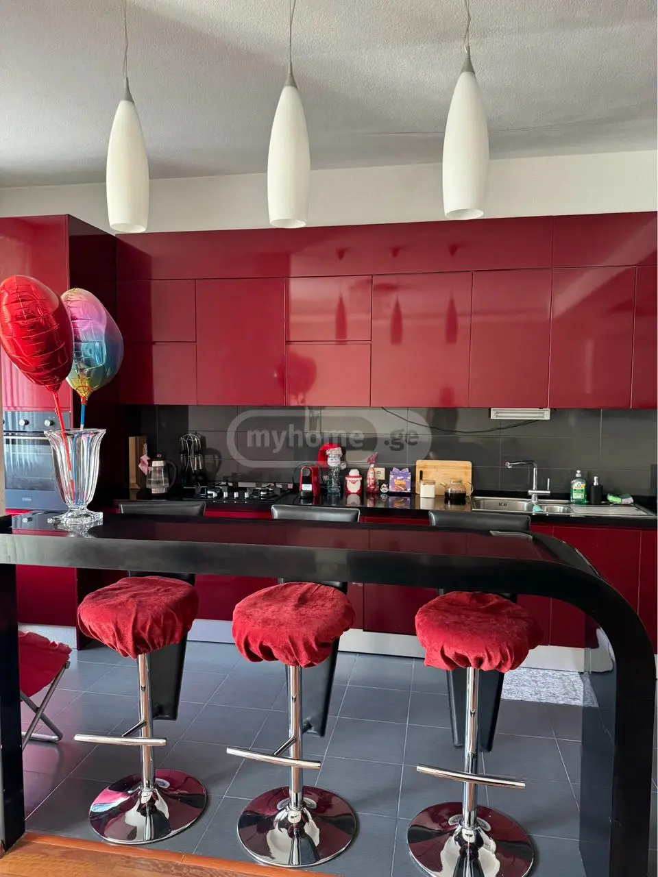 For Rent 3 Room Apartment Mtatsmindaze, 2 of 9