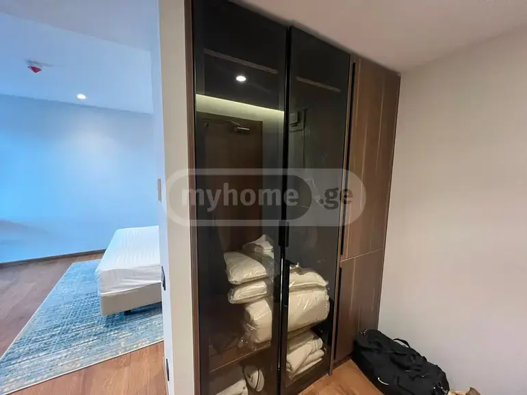 For Sale 1 Room Apartment, 4 of 9