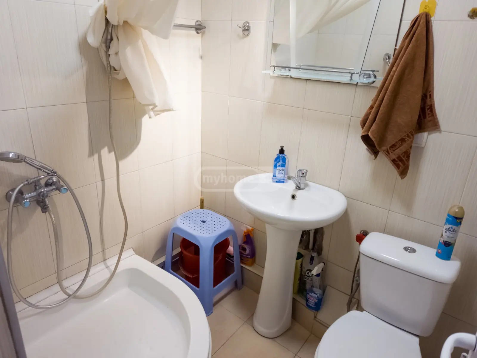 For Rent 3 Room Apartment, 11 of 12