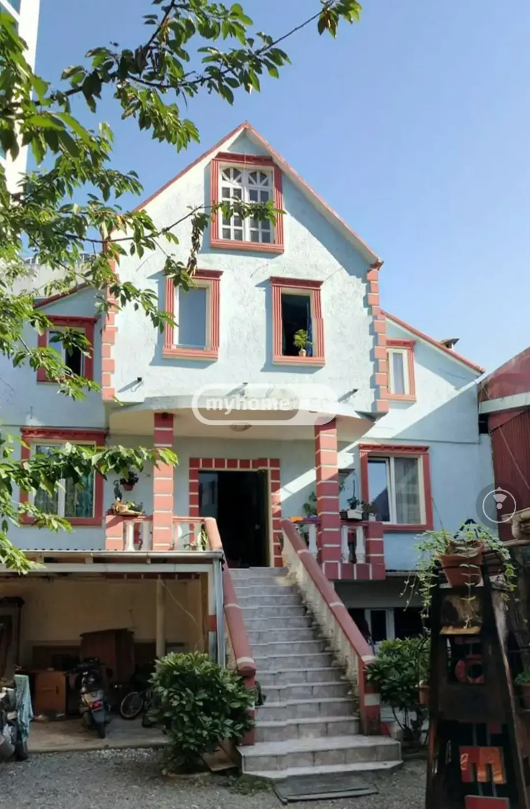 For Rent 10+ Room Sastumro In Batumi, 1 of 12