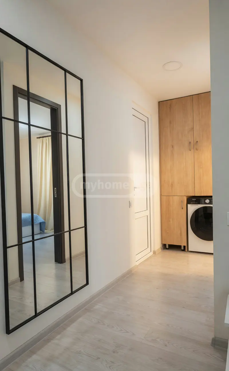 2 Room Flat Daily Rent. Digomi view 15