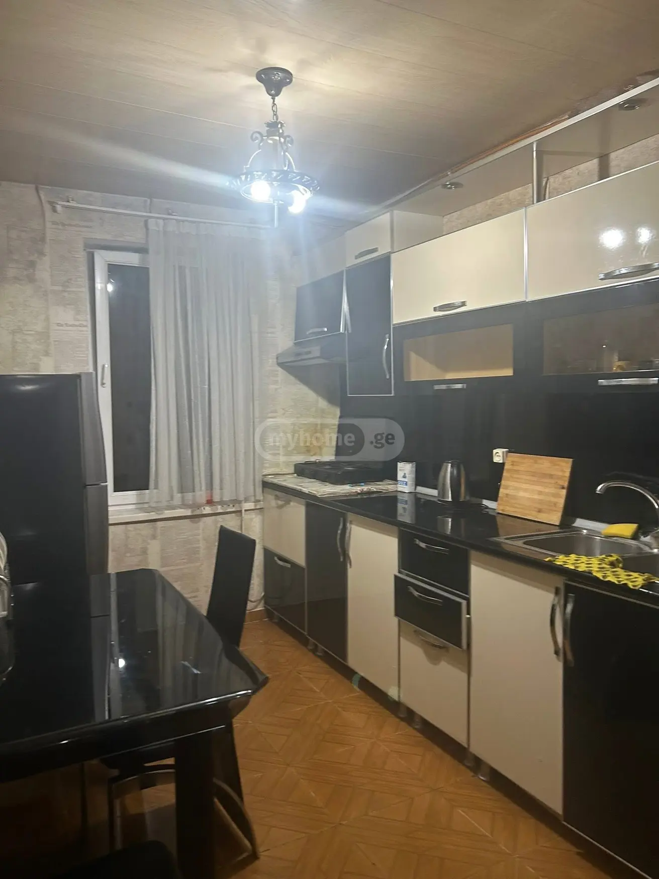 For Rent 3 Room Apartment Potshi view 1