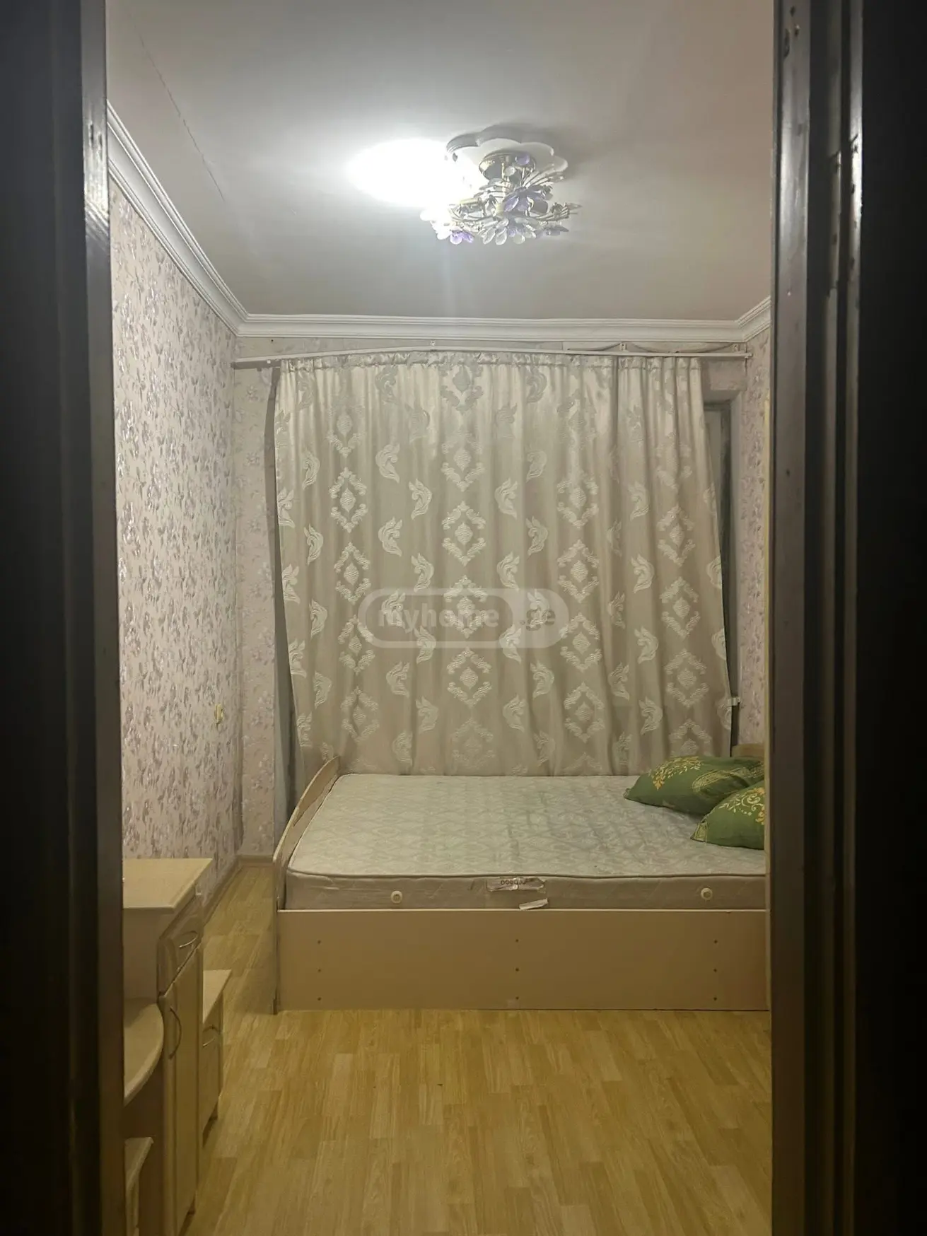 For Rent 3 Room Apartment Potshi view 4