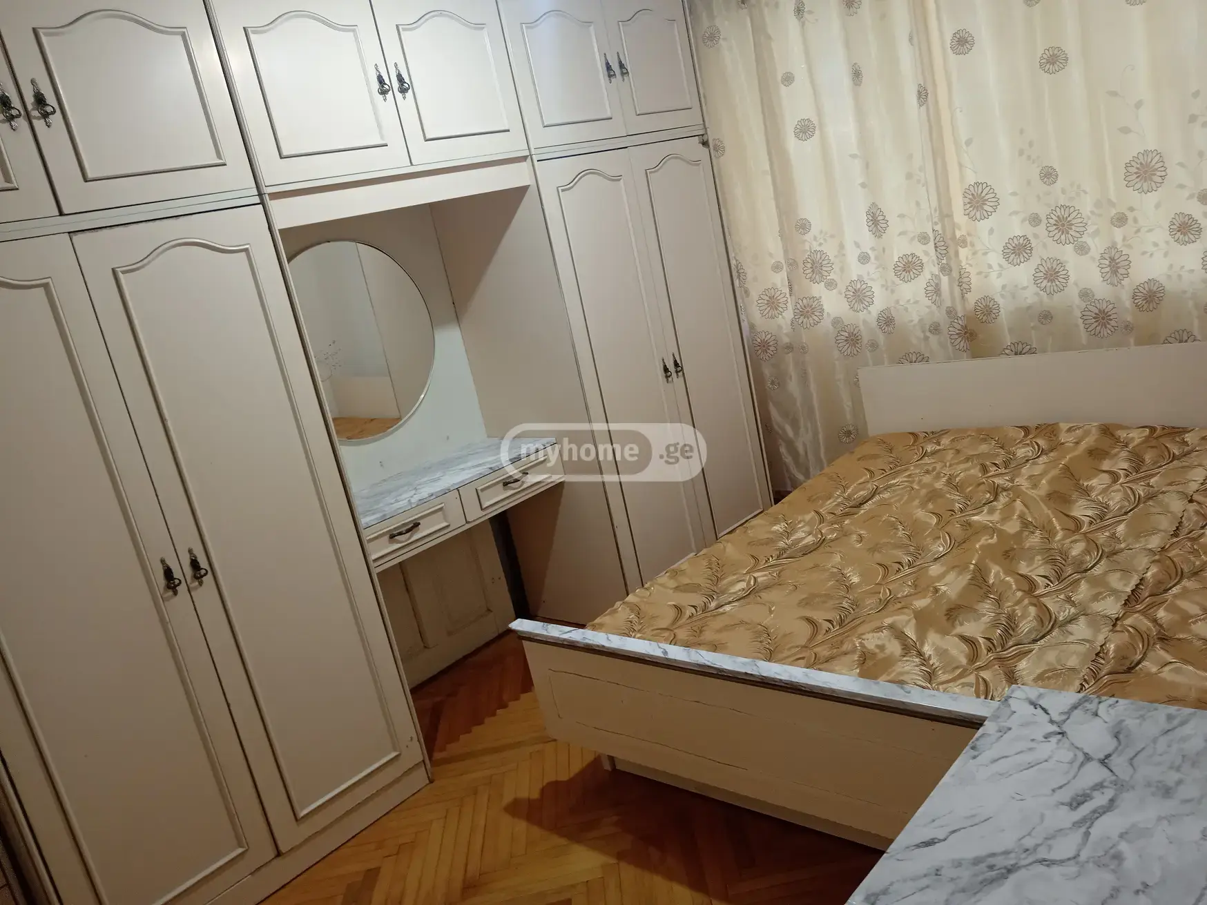 For Rent 3 Room Apartment Kutaisshi view 3