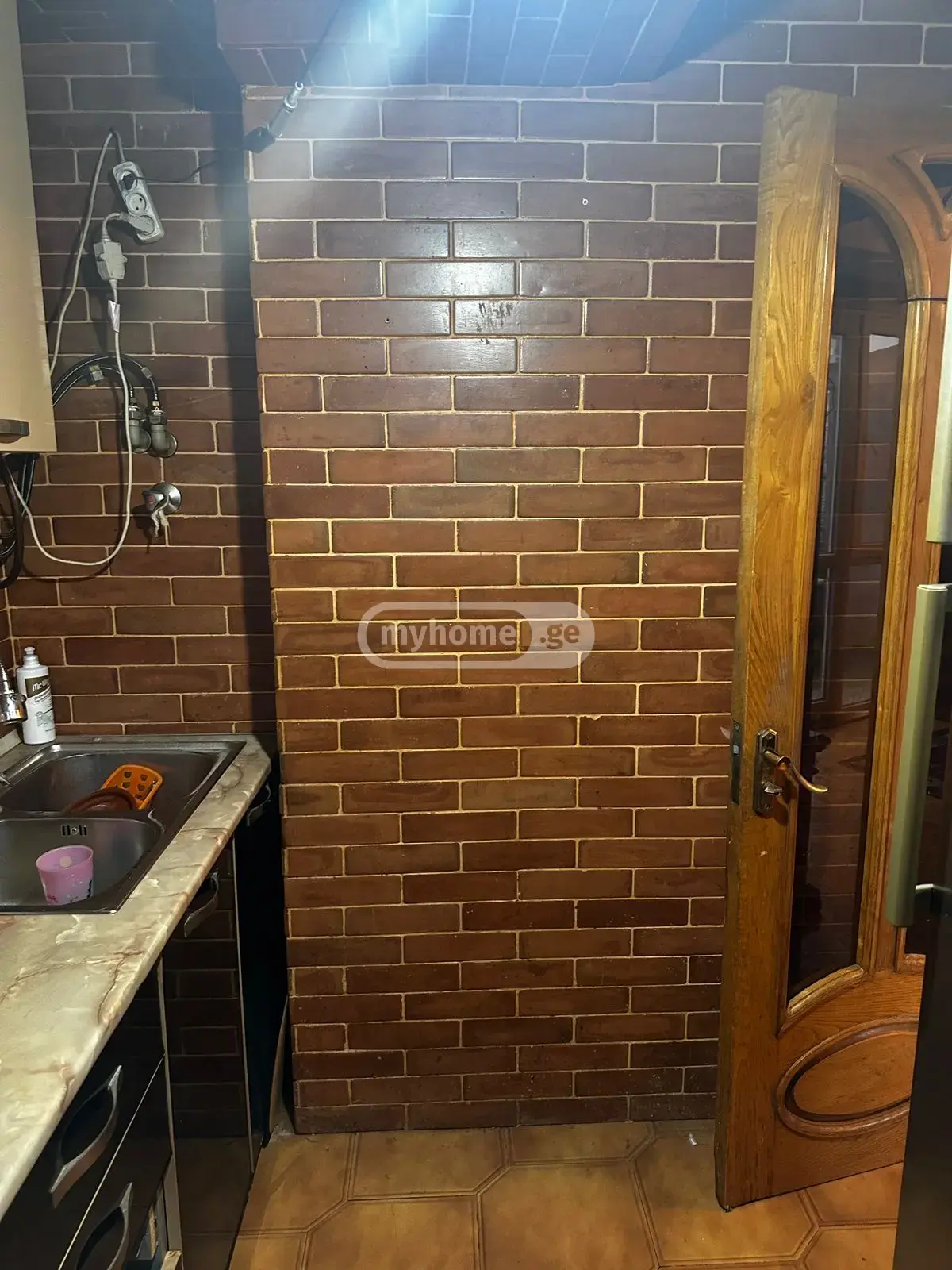 For Rent 4 Room Apartment Kutaisshi view 8