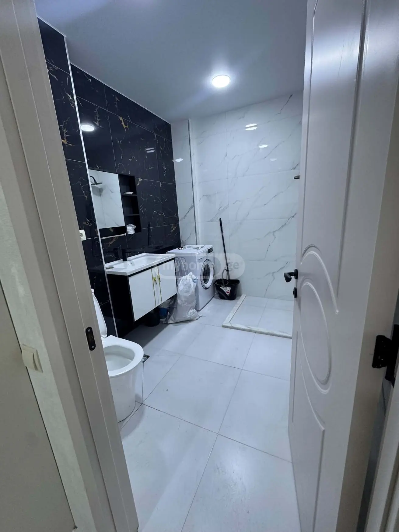 For Sale 3 Room Apartment, 5 of 12