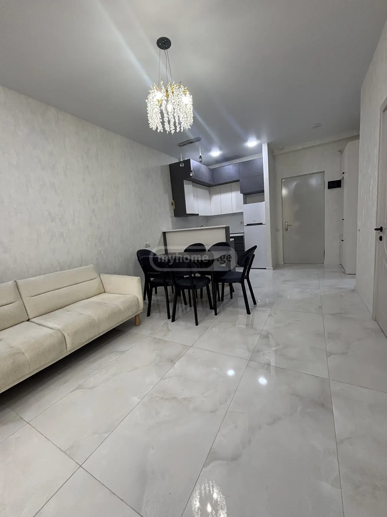 For Sale 3 Room Apartment, 8 of 12