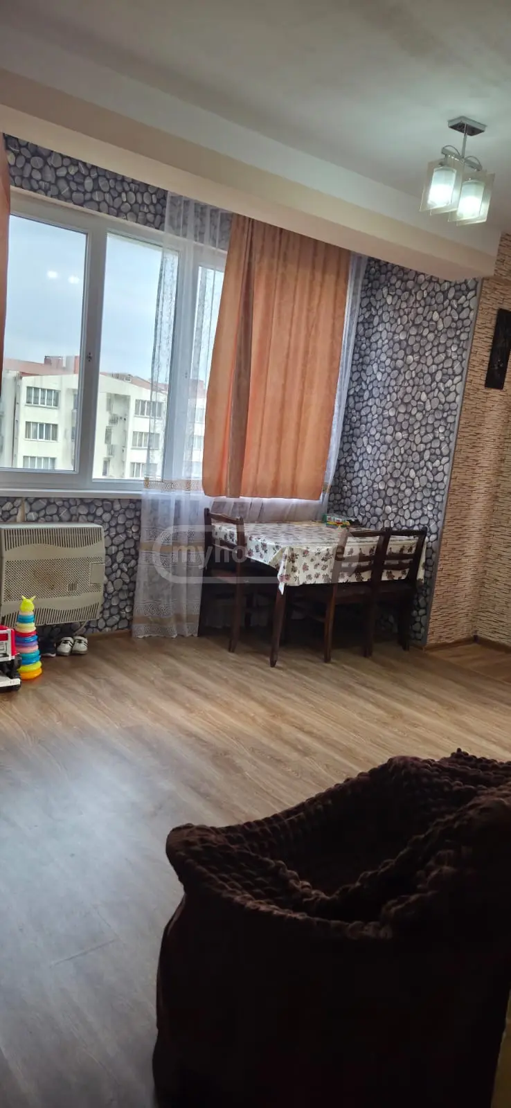 For Rent 2 Room Apartment Potshi view 1