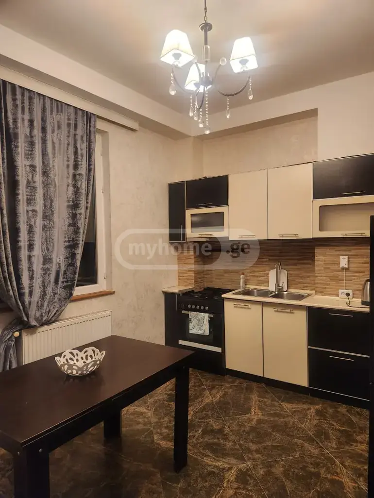 For Rent 4 Room Apartment Kutaisshi view 3