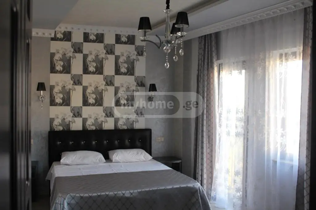 For Rent 10+ Room Sastumro In Batumi view 8