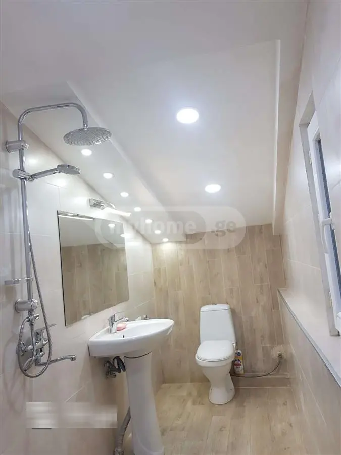 For Rent 6 Room Country House view 7