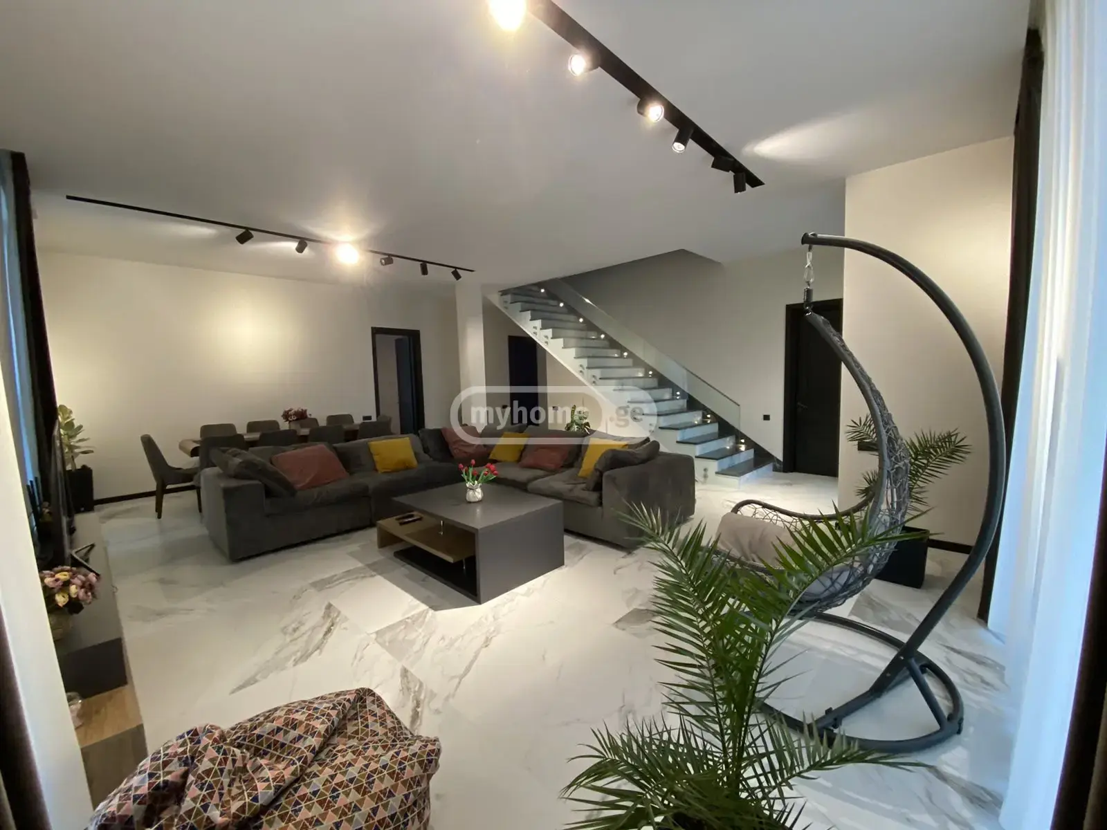 For Sale 10+ Room Private House In Didi Dighomi, 8 of 12