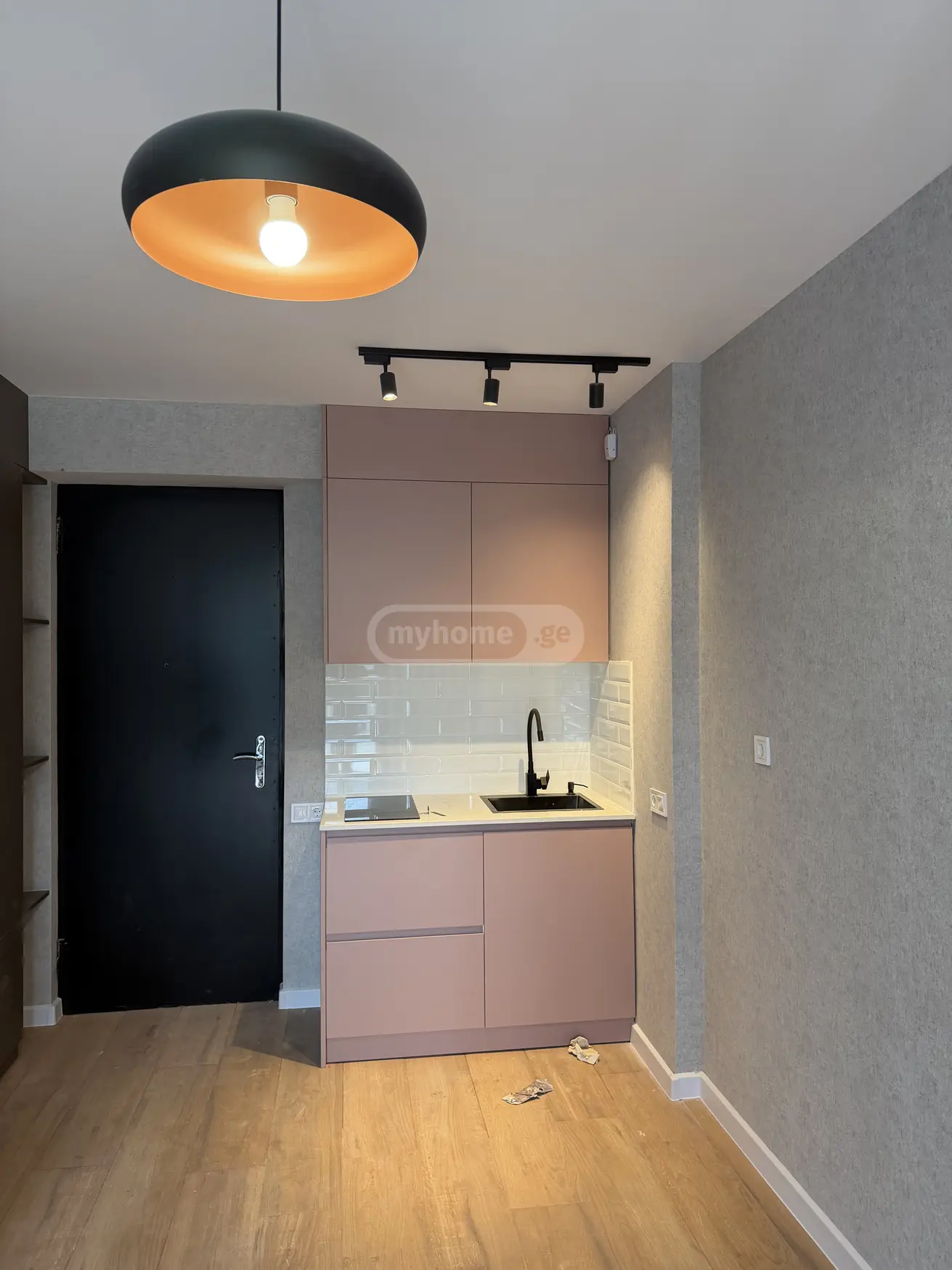 For Sale 1 Room Apartment Borjomshi view 10