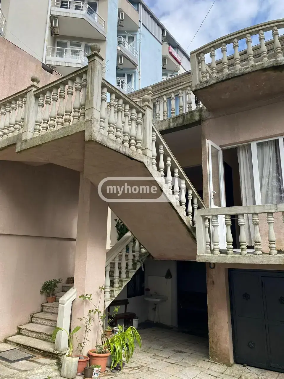 For Sale 10+ Room Sastumro Kobuletis Munitsipalitetshi view 1