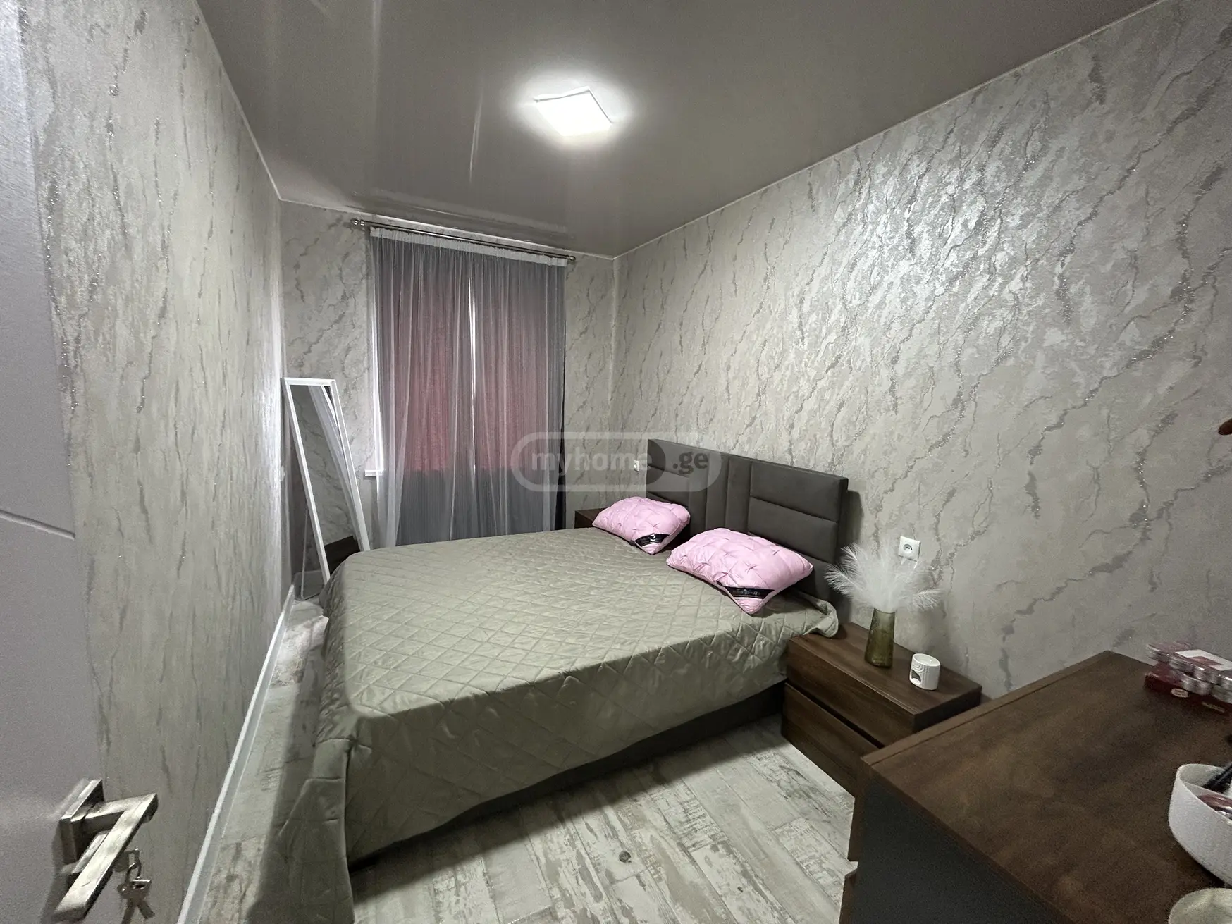 For Rent 3 Room Apartment Tsqaltuboshi view 8
