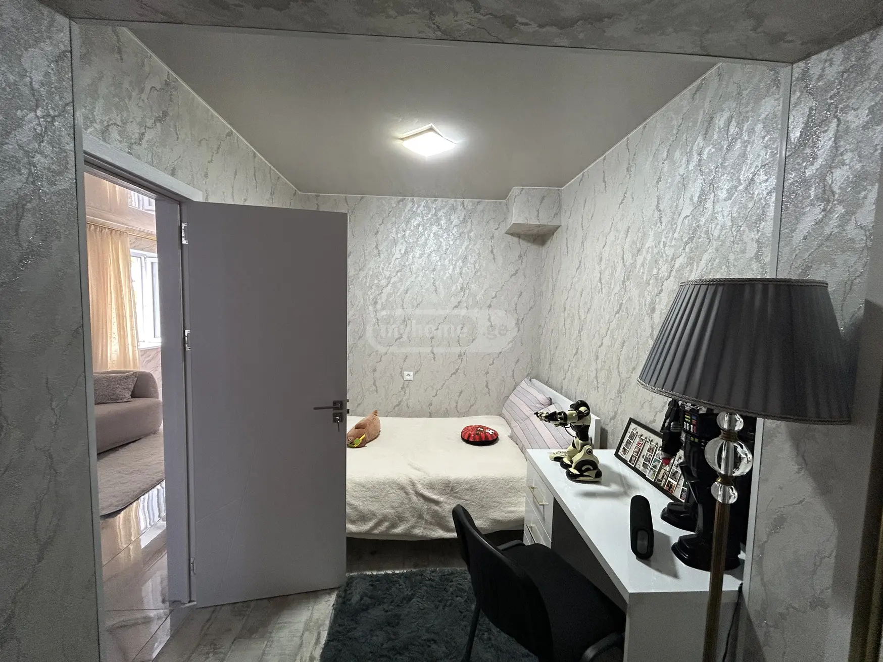 For Rent 3 Room Apartment Tsqaltuboshi view 4