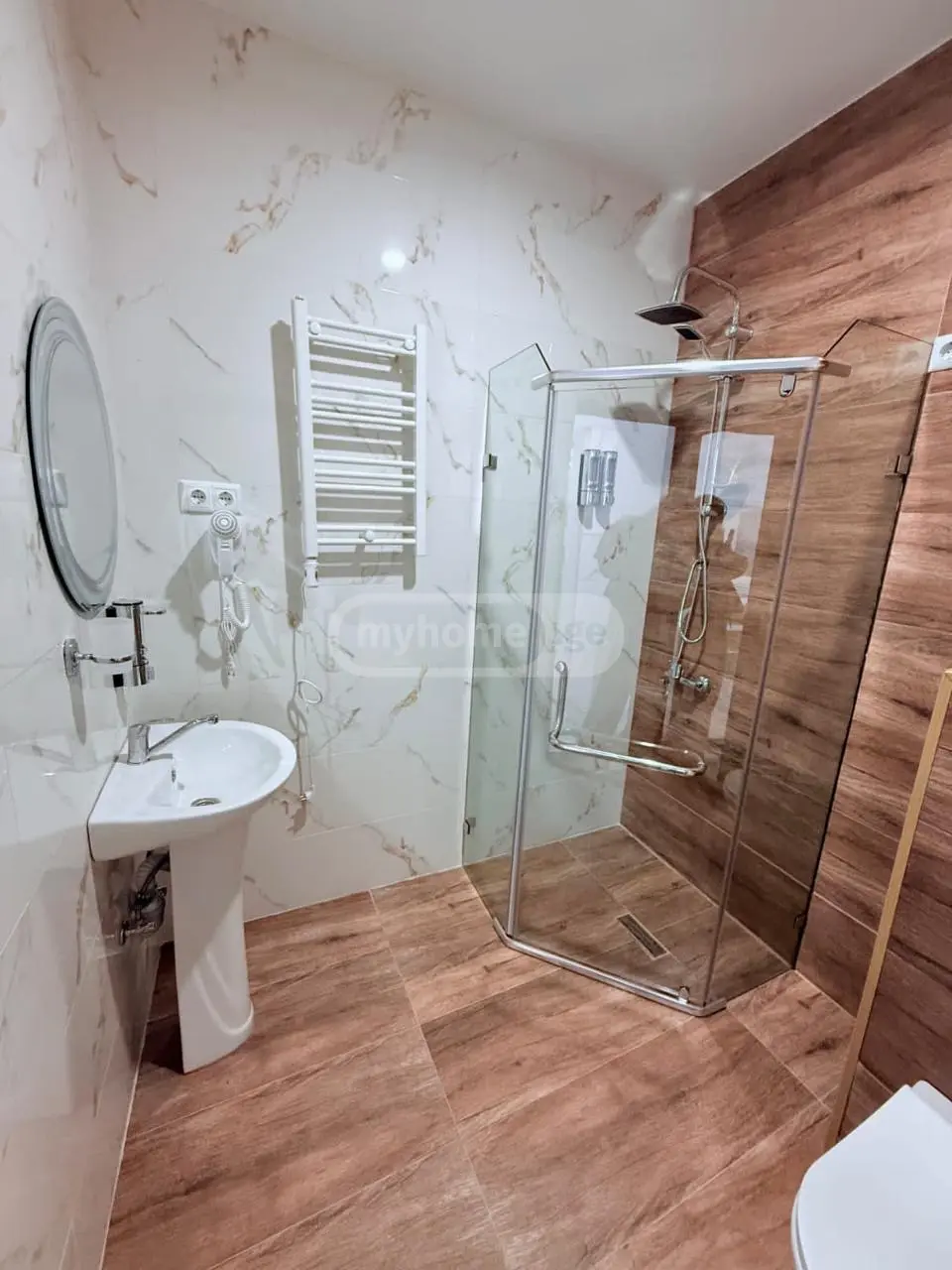 For Sale 10+ Room Sastumro In Batumi view 12