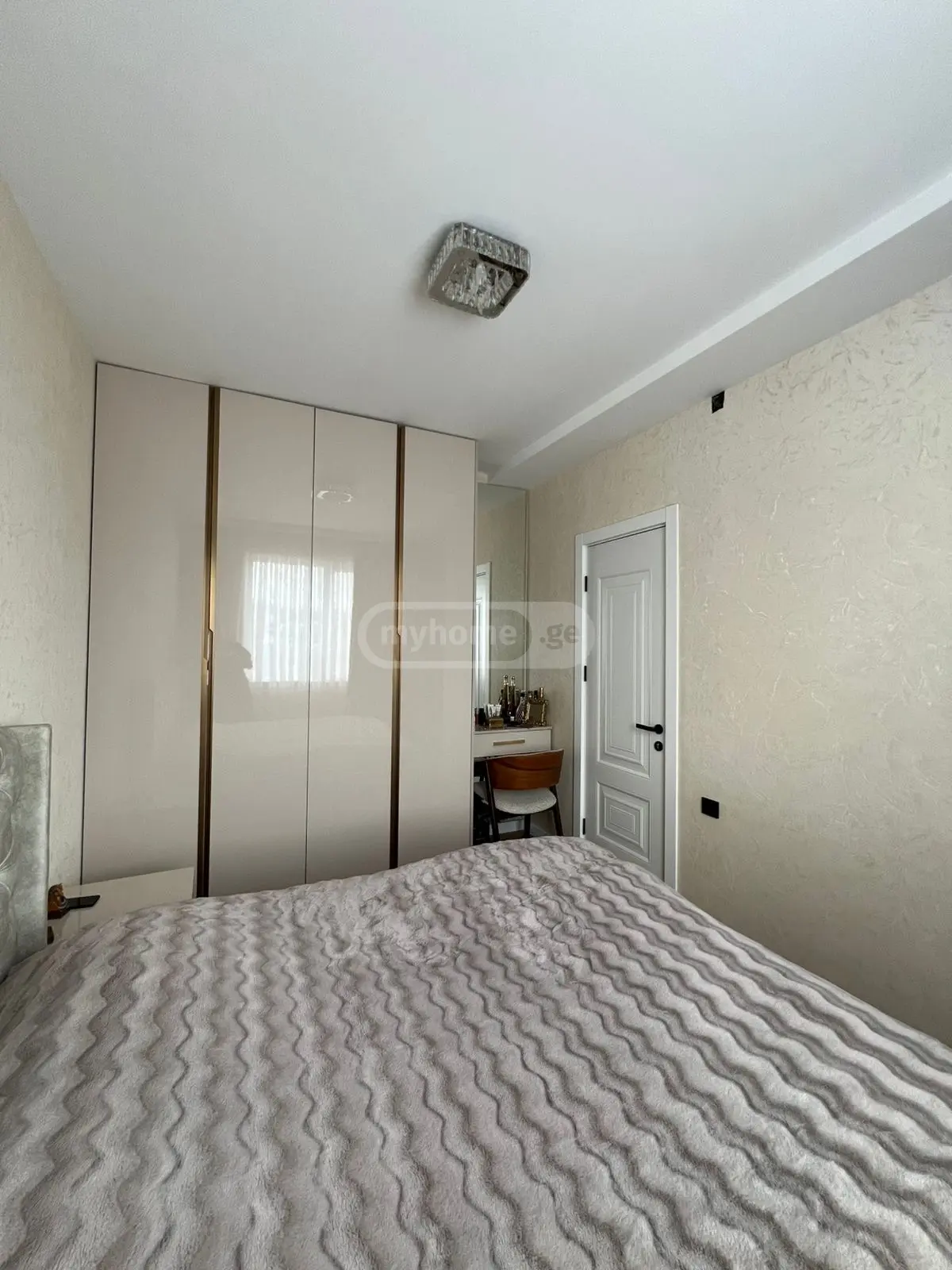 For Sale 5 Room Apartment view 5