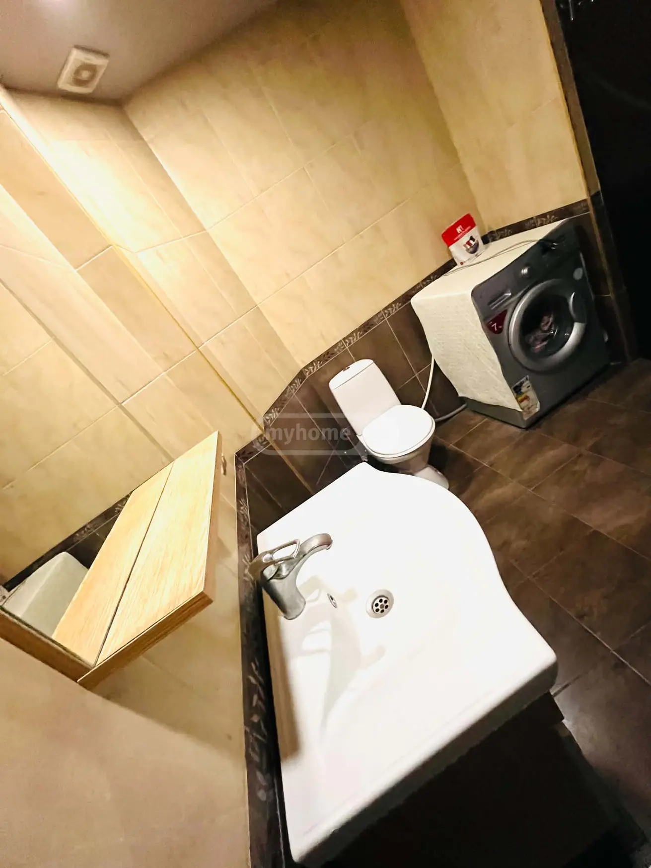 For Sale 2 Room Apartment Kutaisshi view 8