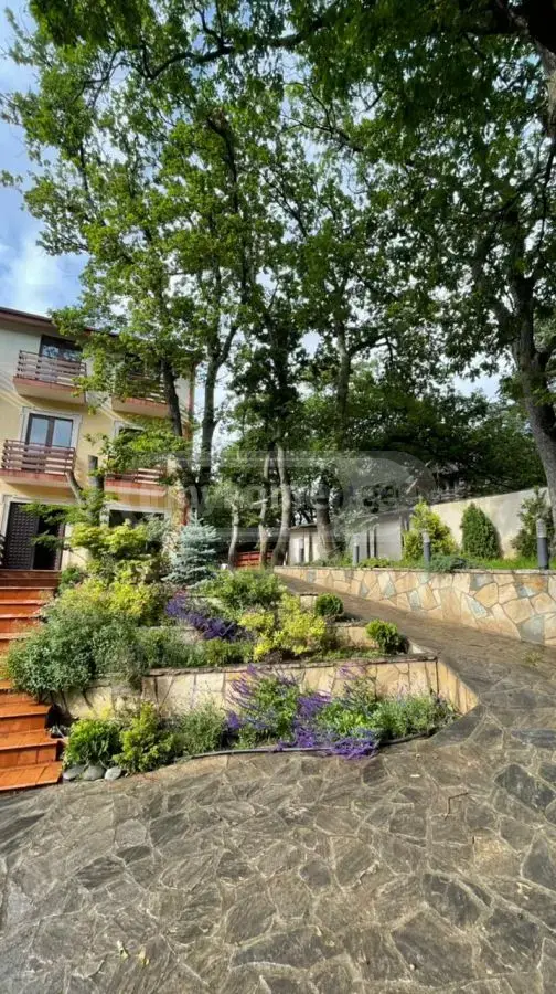 For Rent 6 Room Country House Tsqnetshi, 1 of 12