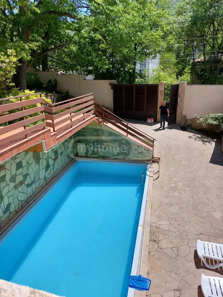 For Rent 6 Room Country House Tsqnetshi, 4 of 12