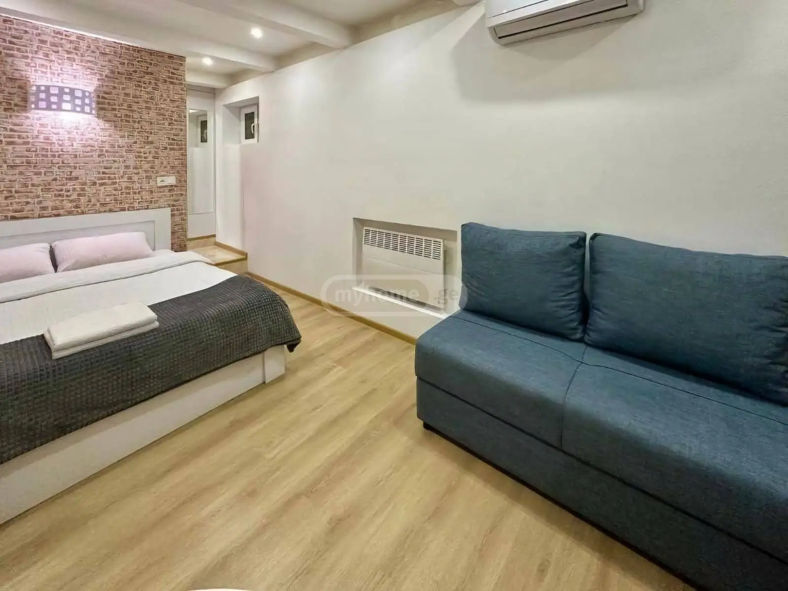 Daily Rent 1 Room Apartment Sololakshi view 5