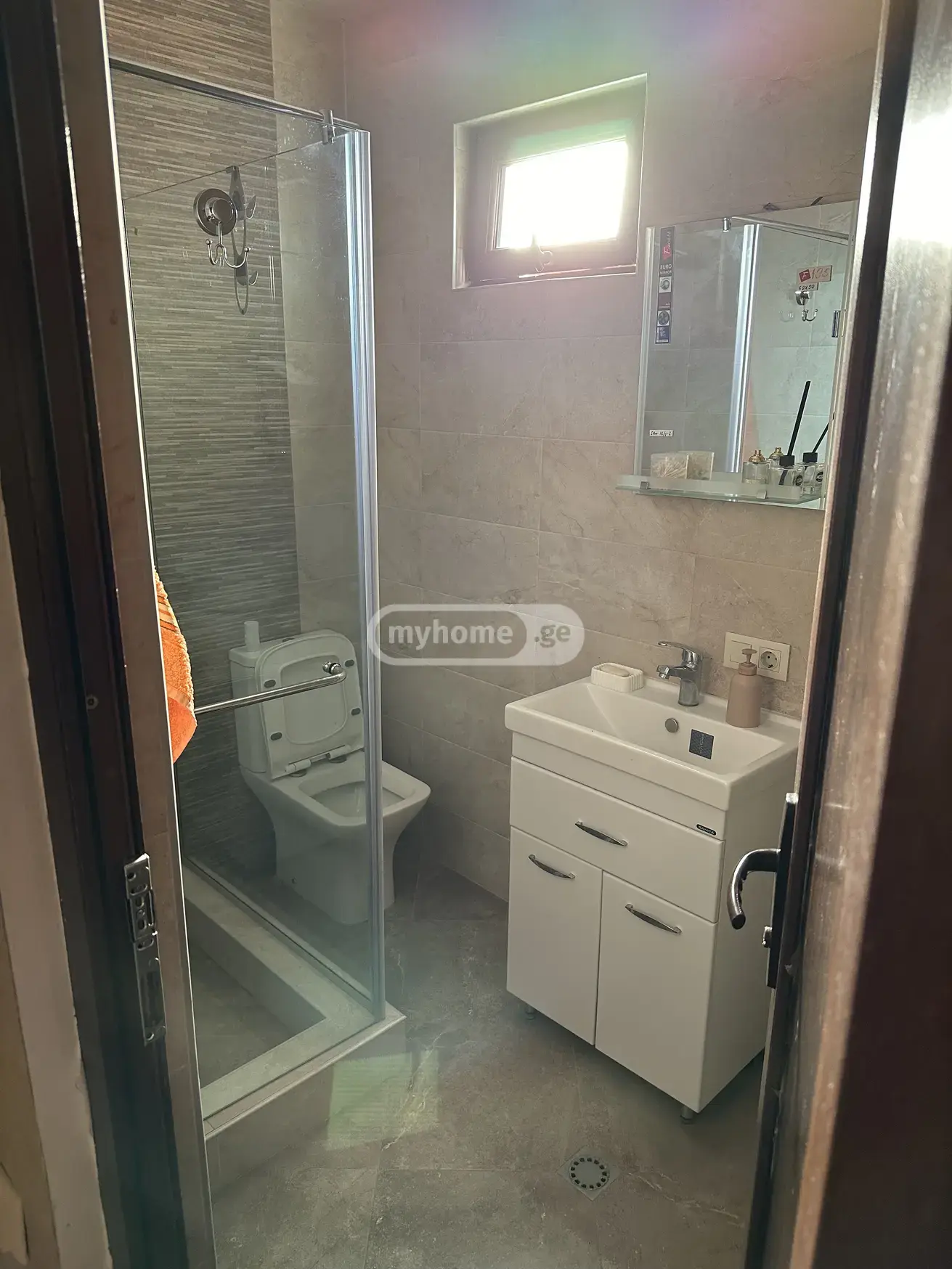 For Rent 8 Room Country House Sop., 8 of 12