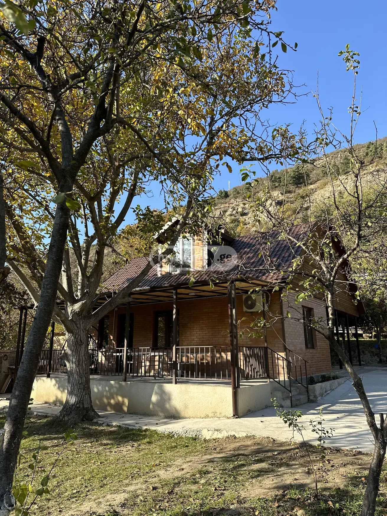 For Rent 8 Room Country House Sop., 2 of 12