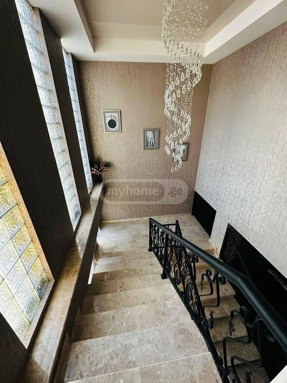For Sale 10+ Room Sastumro Nadzaladevshi, 6 of 12