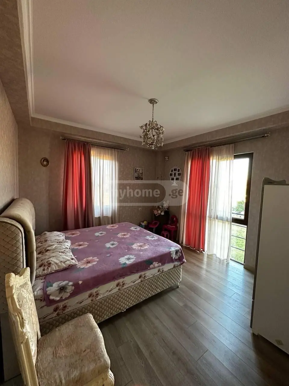For Sale 10+ Room Sastumro Nadzaladevshi, 5 of 12