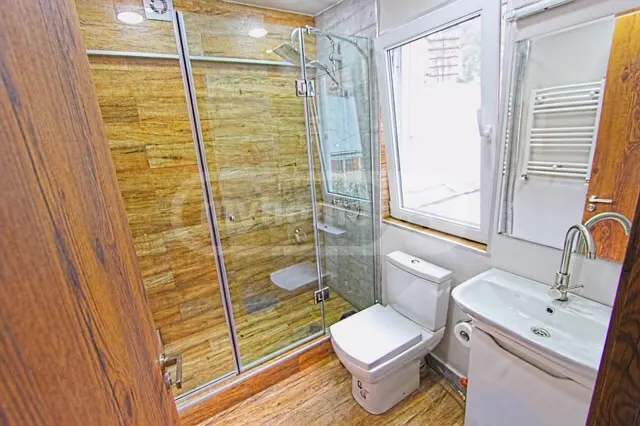 For Rent 4 Room Private House Mtatsmindaze, 8 of 10