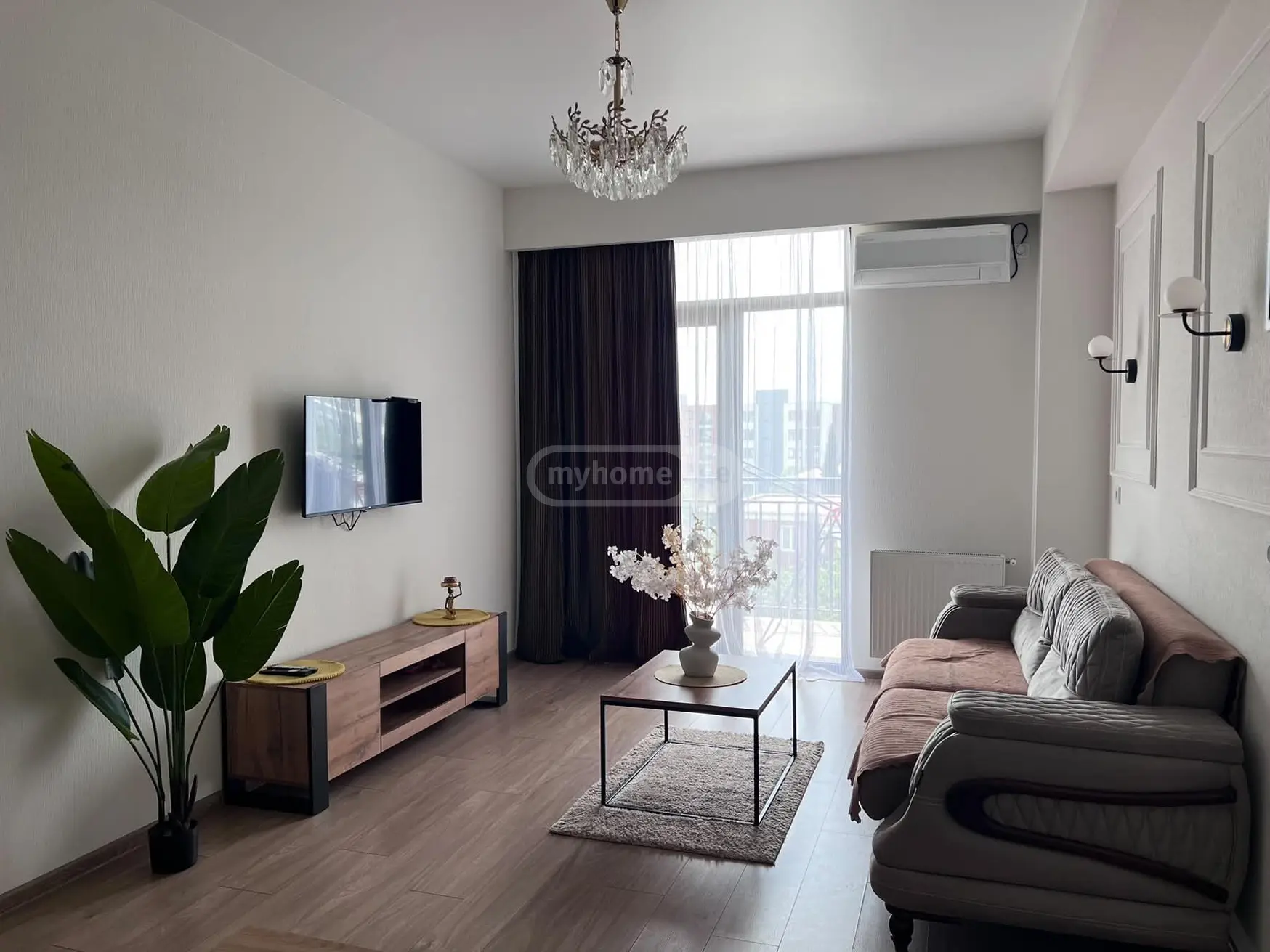 Daily Rent 2 Room Apartment, 1 of 6