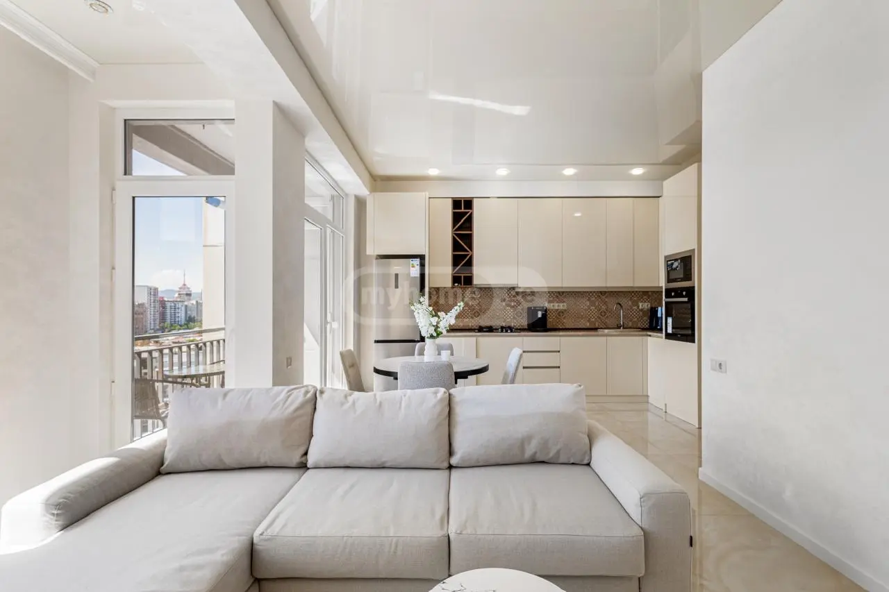 For Sale 3 Room Apartment Isanshi, 2 of 12
