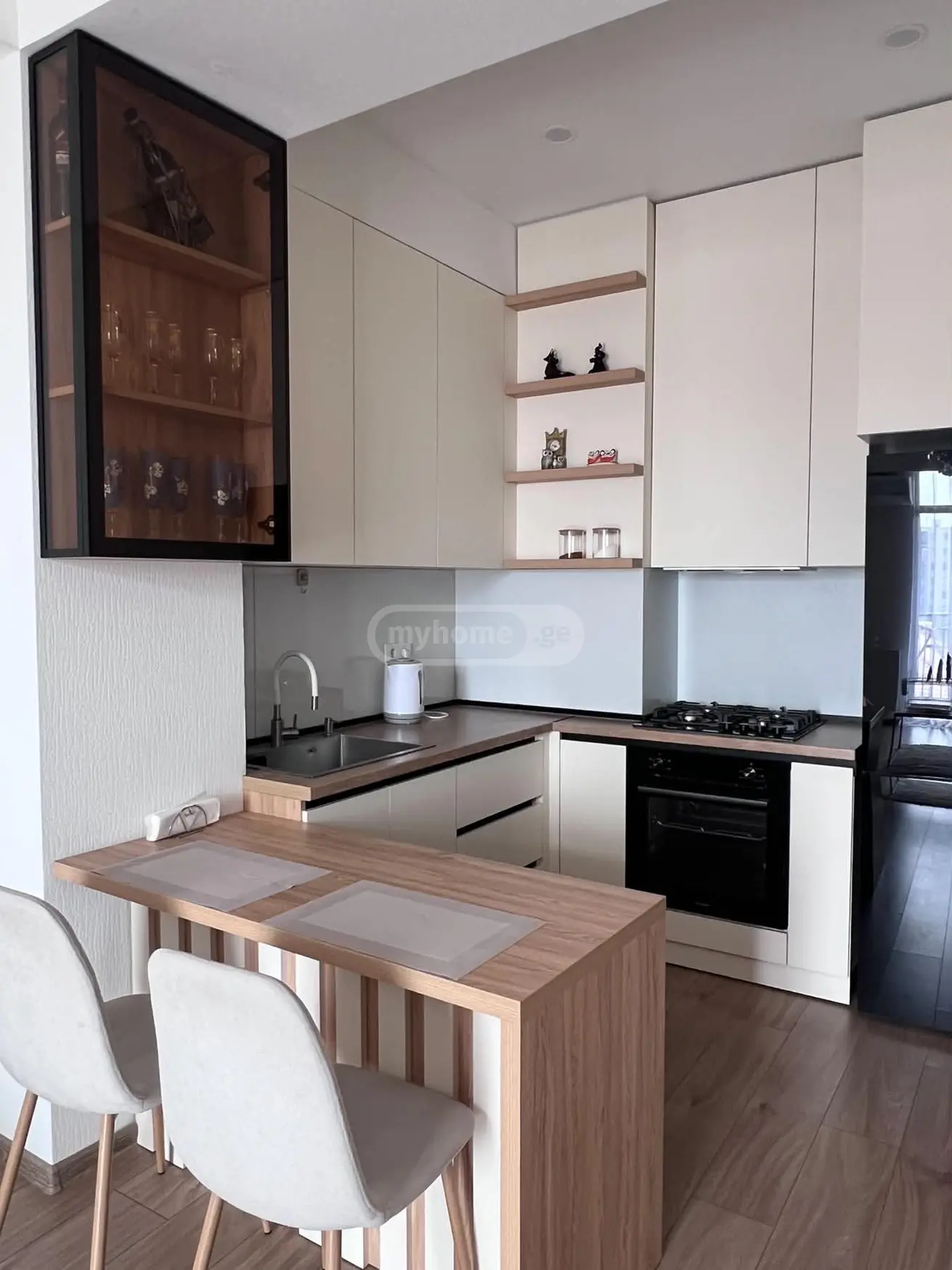 Daily Rent 2 Room Apartment, 2 of 6