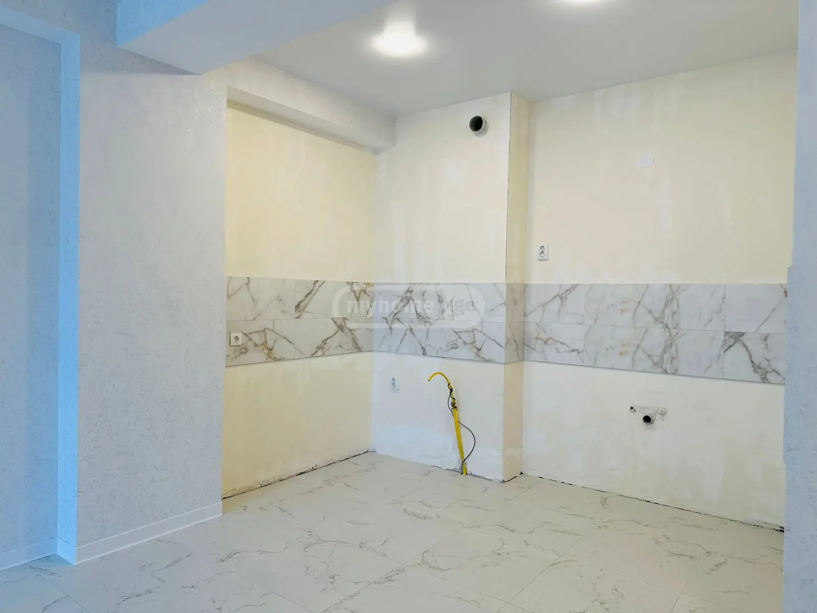 For Sale 3 Room Apartment, 9 of 12
