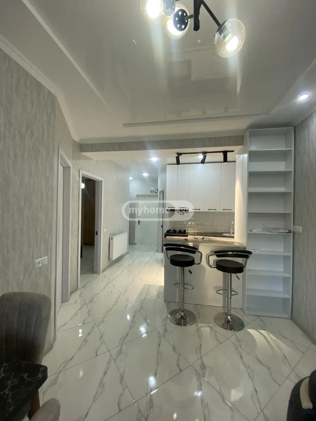 For Rent 3 Room Apartment Kutaisshi, 2 of 12