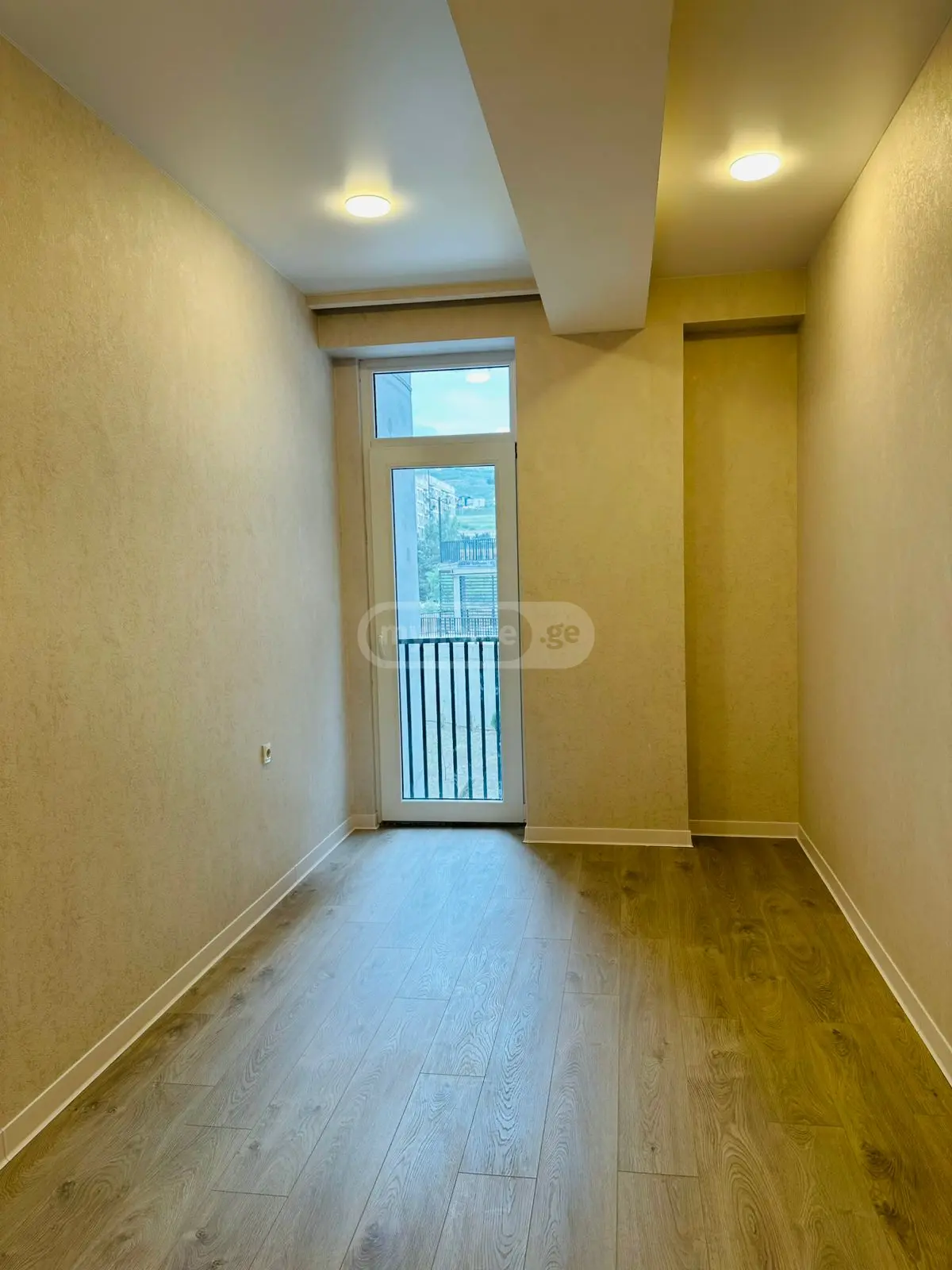 For Sale 3 Room Apartment, 5 of 12