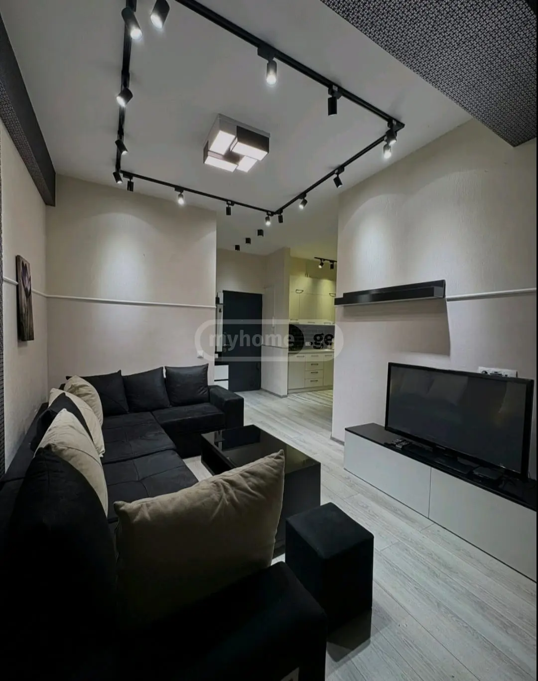 Daily Rent 2 Room Apartment Chughuretshi, 2 of 6