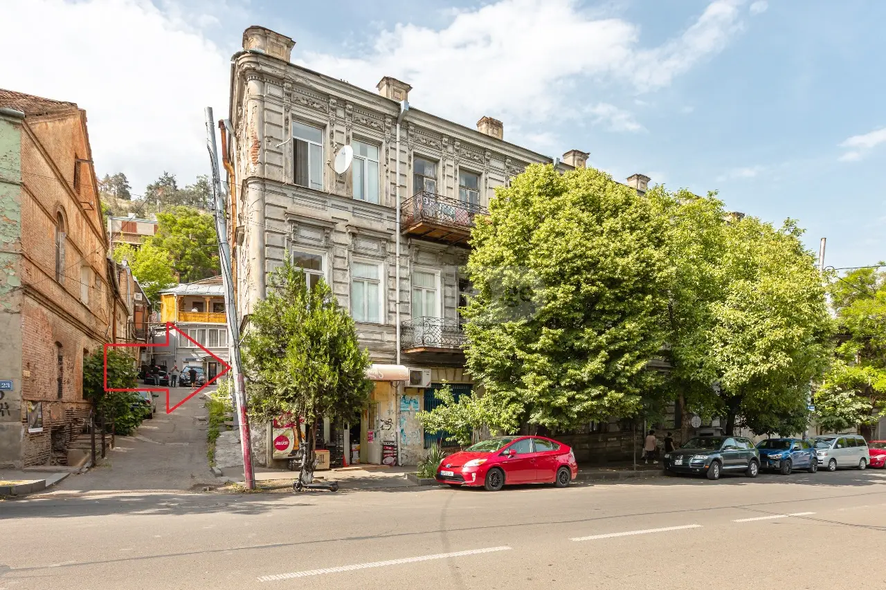 Посуточно 3-комната Квартира в Sololakshi view 16
