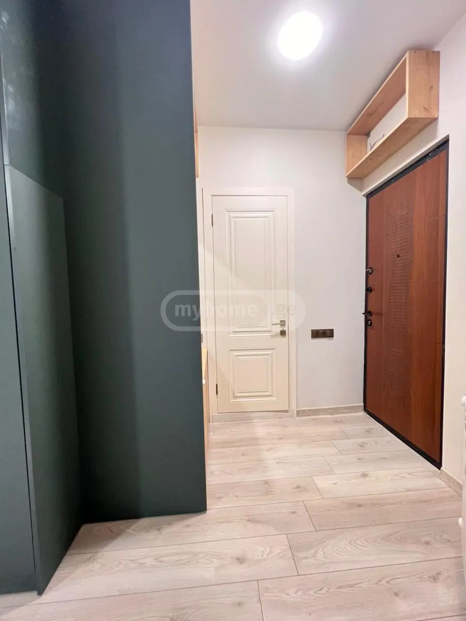 For Sale 3 Room Apartment view 8