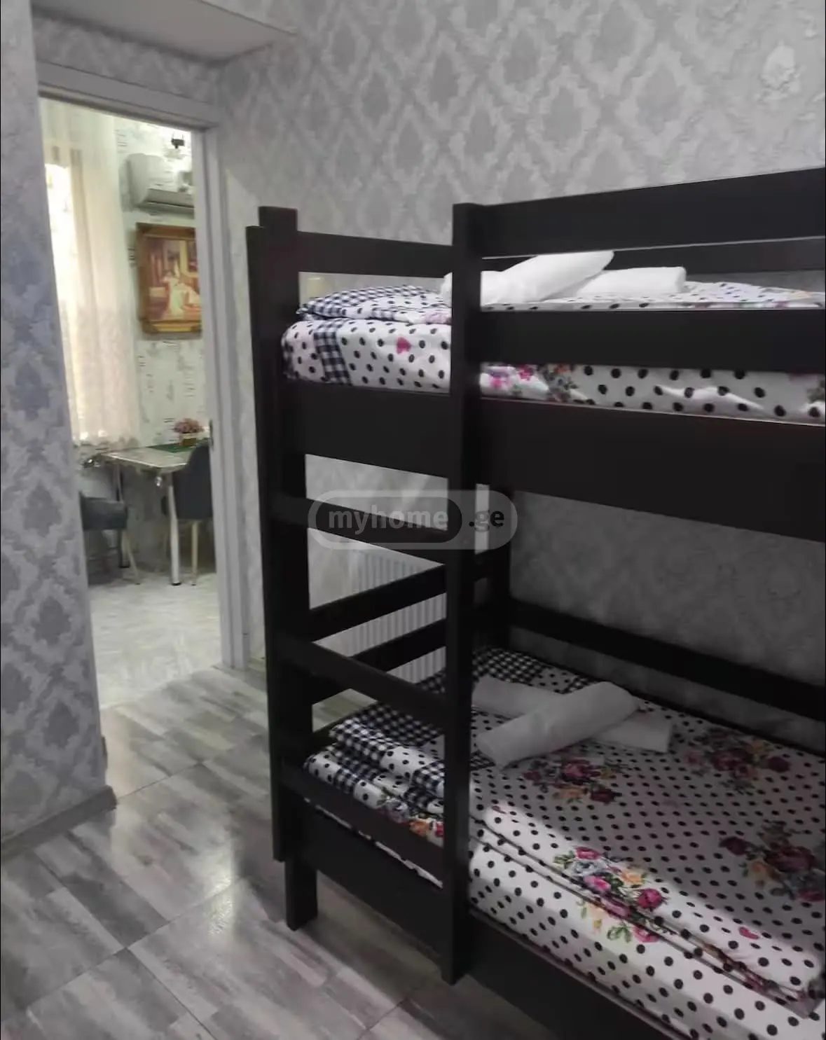 For Sale 5 Room Apartment Kutaisshi view 7