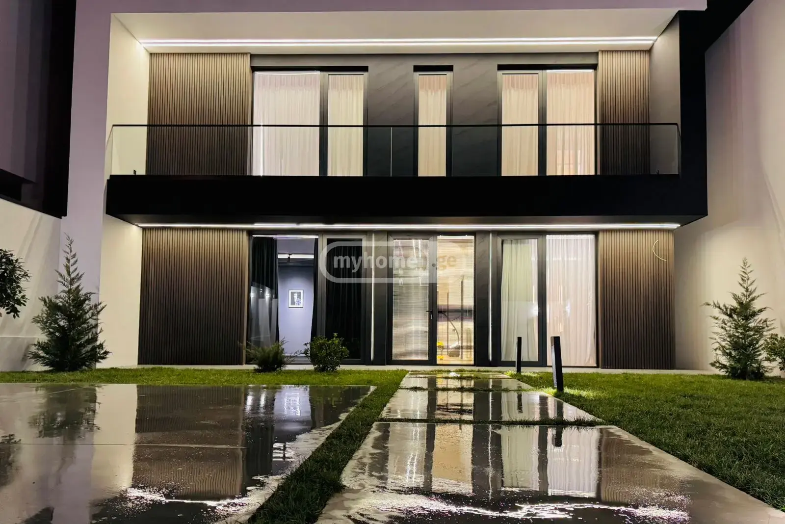 For Sale 8 Room Private House, 1 of 12