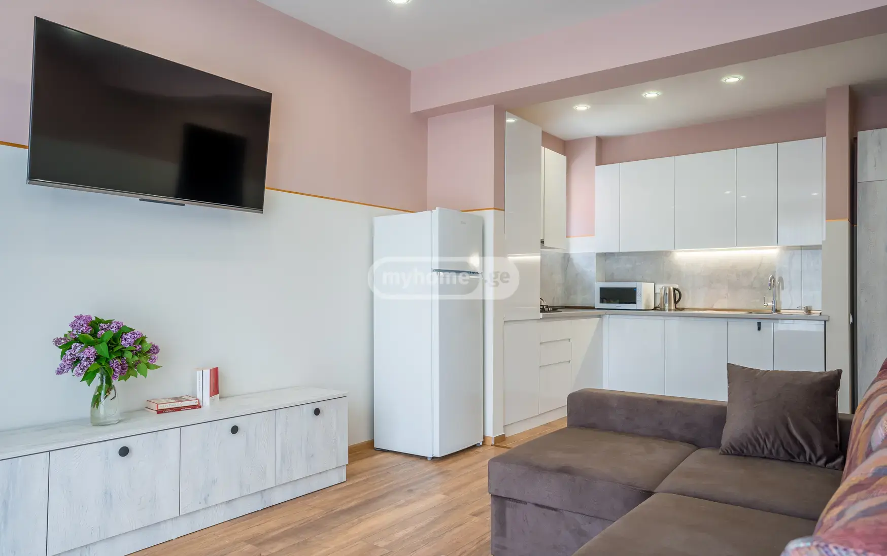 For Sale 2 Room Apartment Qazbegshi view 7