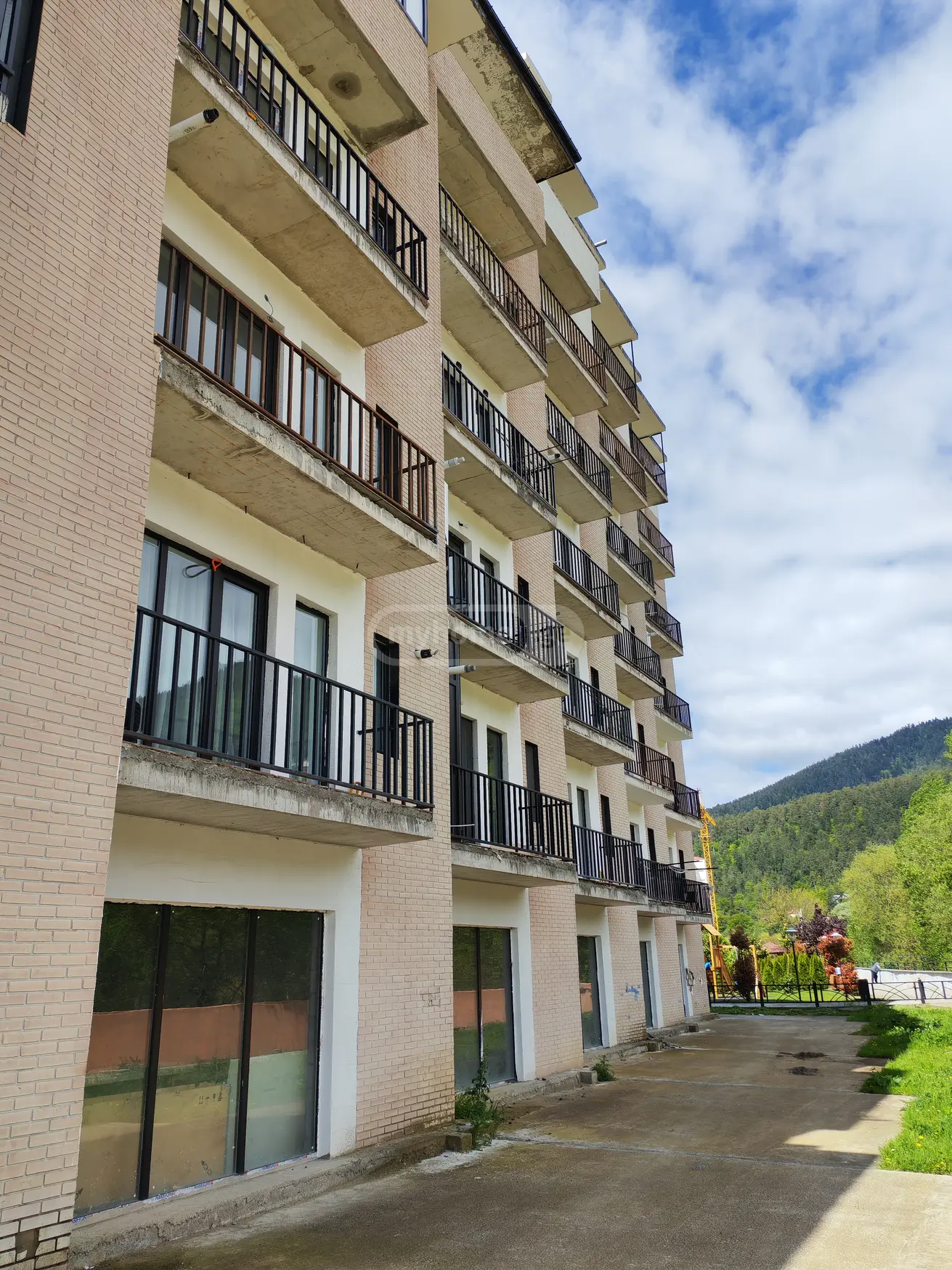 For Sale 1 Room Apartment Borjomshi view 11